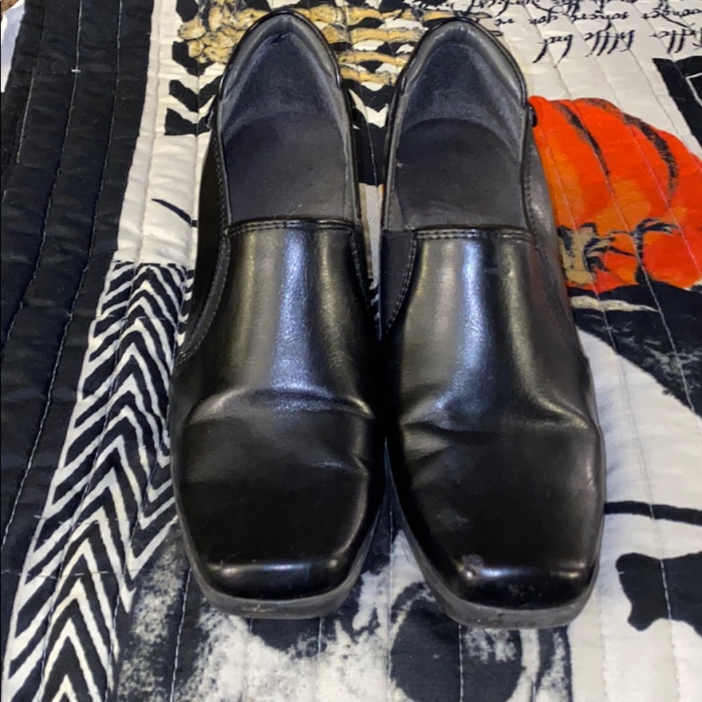 Size 7 dress shoes